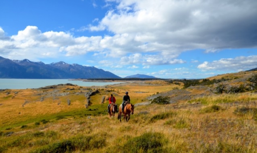 Horseback Riding Estancia Nibepo Aike Horseback Riding Estancia Nibepo Aike