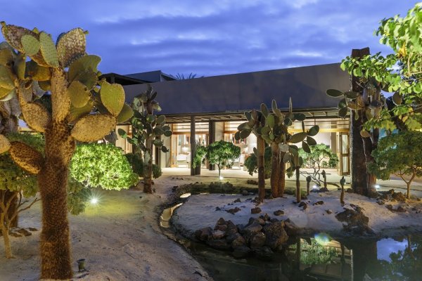 Finch Bay Hotel Garden Finch Bay Hotel Garden 2 800