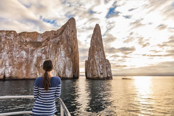 Kicker Rock, Galapagos Islands Kicker Rock, Galapagos Islands
