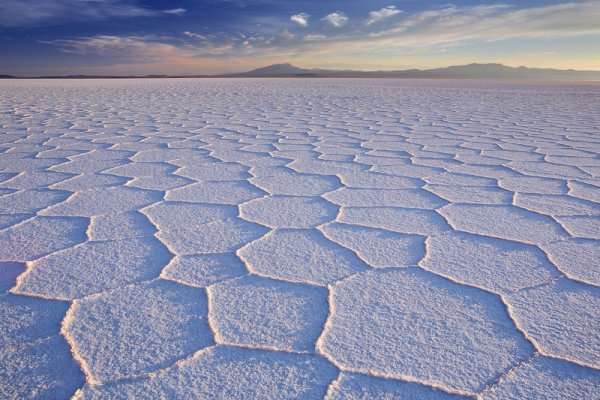The world's largest salt flat, Salar de Uyuni in Bolivia The world's largest salt flat, Salar de Uyuni in Bolivia