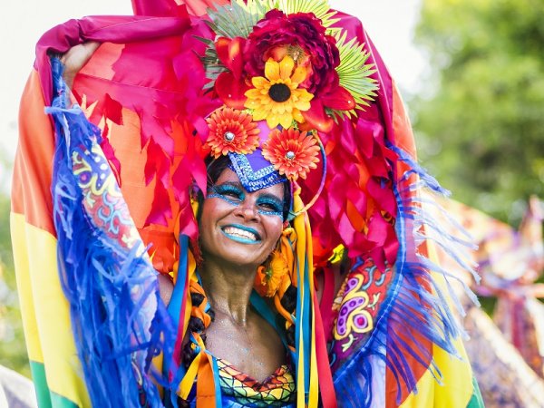 Dancing woman at the festival in Rio de Janeiro Dancing woman at the festival in Rio de Janeiro